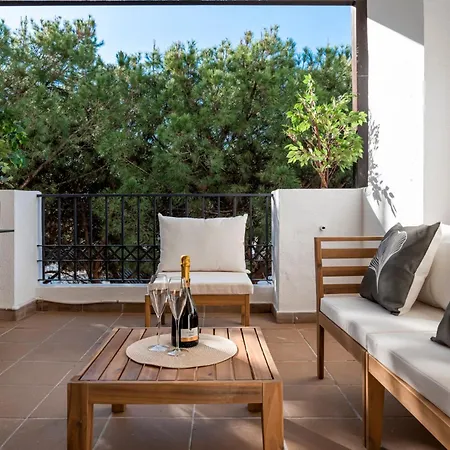 Apartamento Confortable Estudio En Medina Garden Ref 332