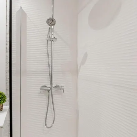 Confortable Estudio En Medina Garden Ref 332 Apartamento *